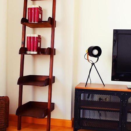Tranquilo Apartamento Cerca Del Centro Historico Malaga Bagian luar foto