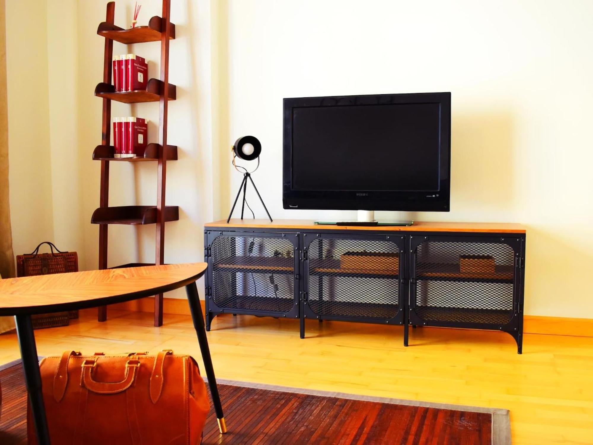 Tranquilo Apartamento Cerca Del Centro Historico Malaga Bagian luar foto