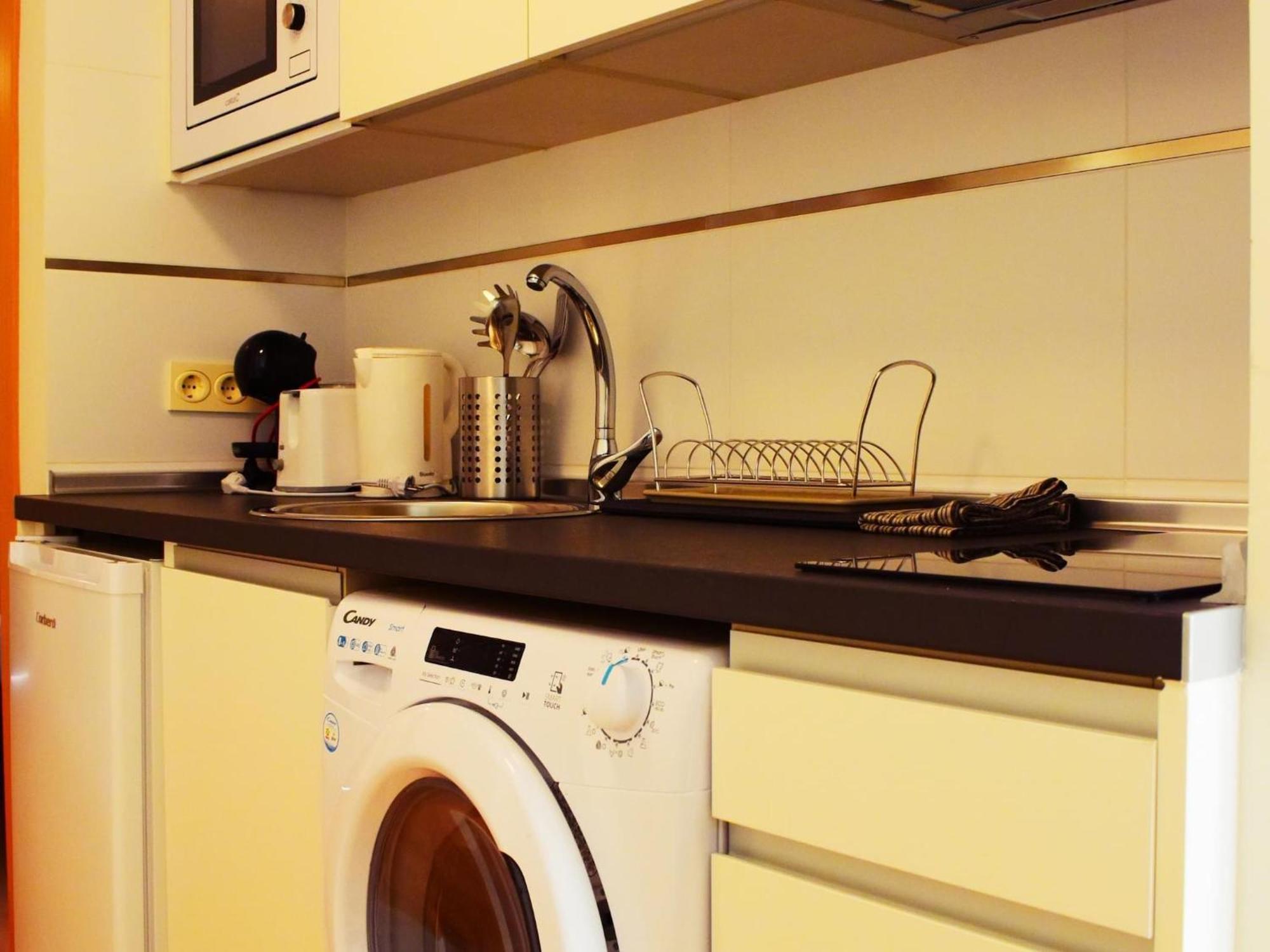Tranquilo Apartamento Cerca Del Centro Historico Malaga Bagian luar foto
